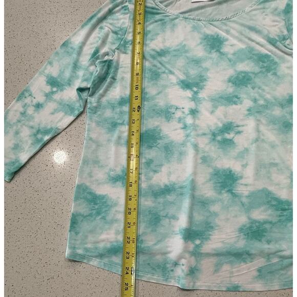 Belle by Kim Gravel QVC Sz Small Rayon Spandex Tie Dye White Green 3/4 Sleeves - Picture 2 of 6